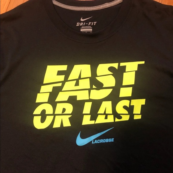 Nike dri-fit mens tshirt - Picture 2 of 4